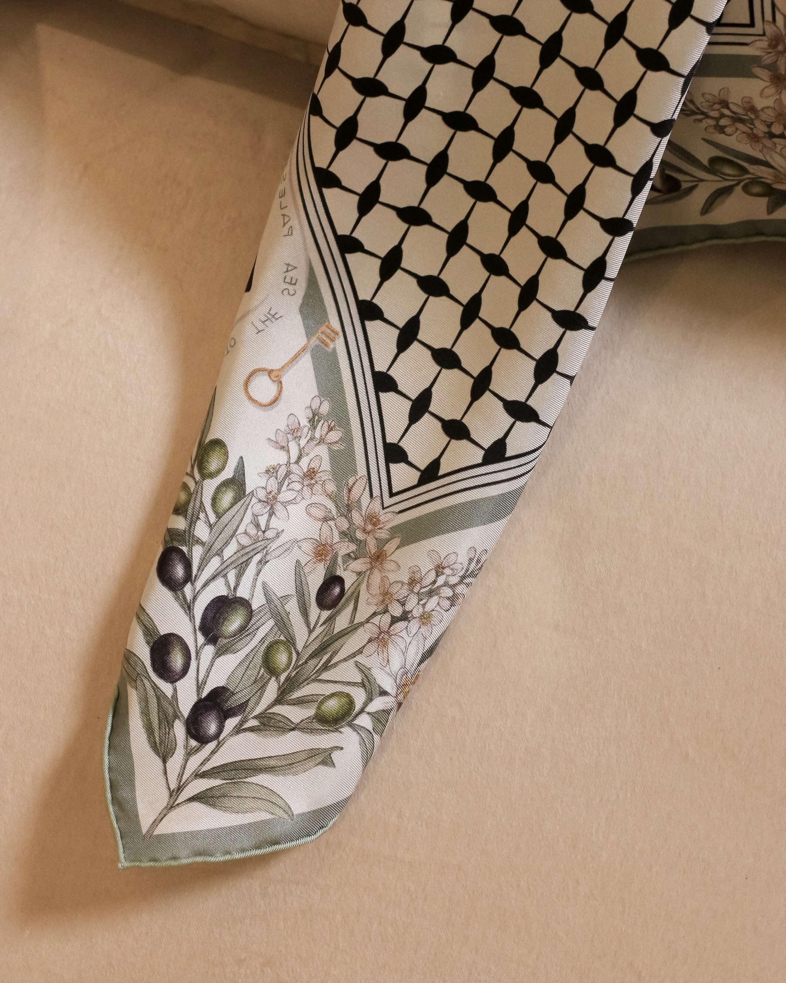 Heritage Silk Scarf | 21"x21"